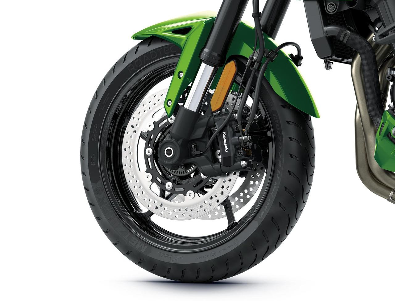 Suspensions à Grand Débattement et Roues Sportives de 17”
